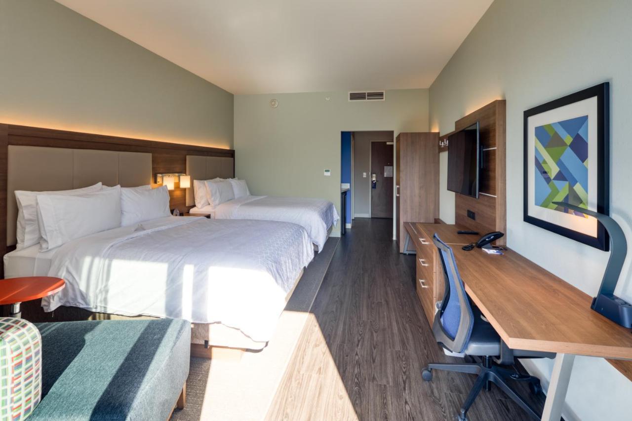Holiday Inn Express & Suites - Charlotte - South End By Ihg Exterior foto