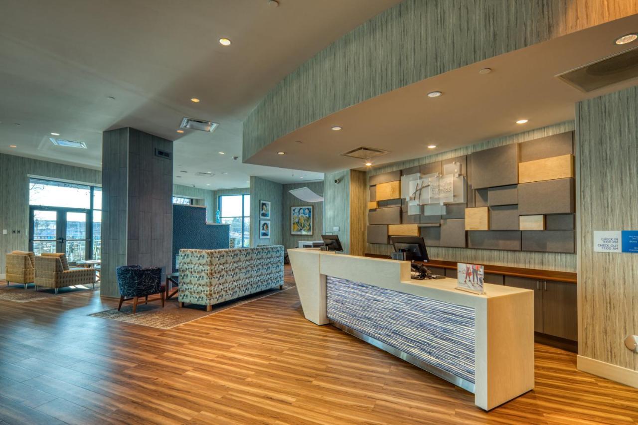 Holiday Inn Express & Suites - Charlotte - South End By Ihg Exterior foto